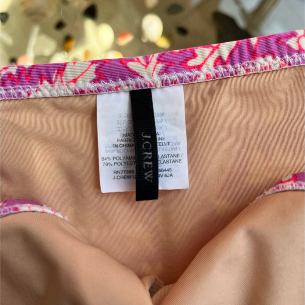 🌷J. CREW🌷- Ruffle Wrap Bikini Pink/Purple Floral (2 pcs) Size Large - Picture 9 of 12